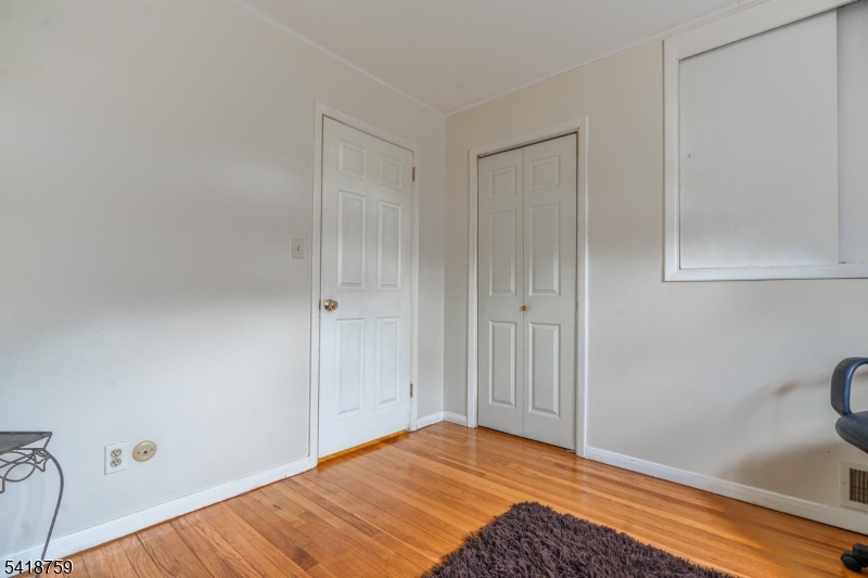 17 Cole Rd