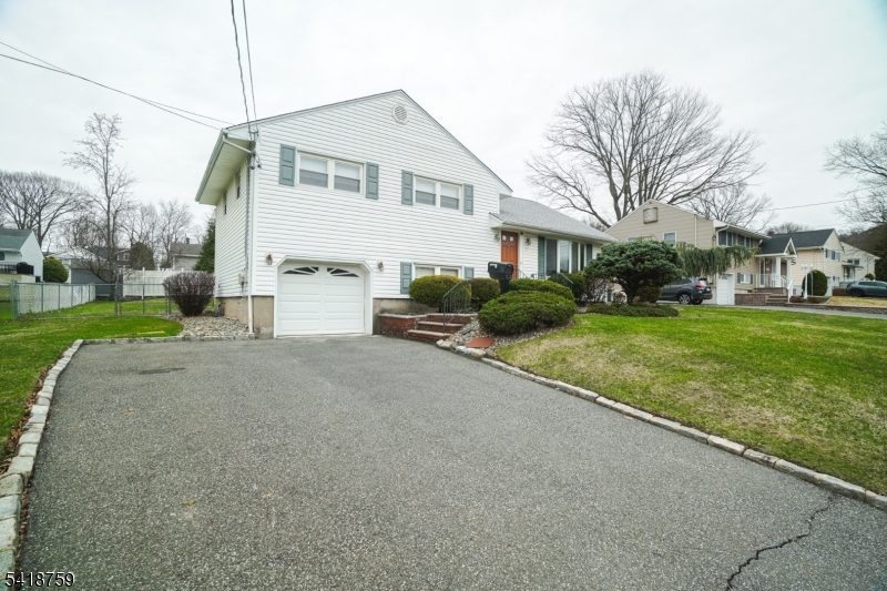 17 Cole Rd