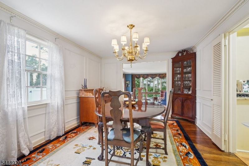 66 Springbrook Rd