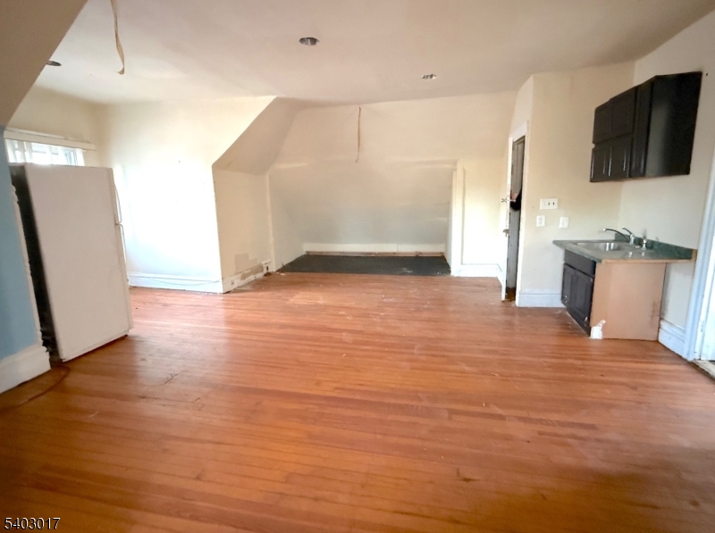 66 Scheerer Ave