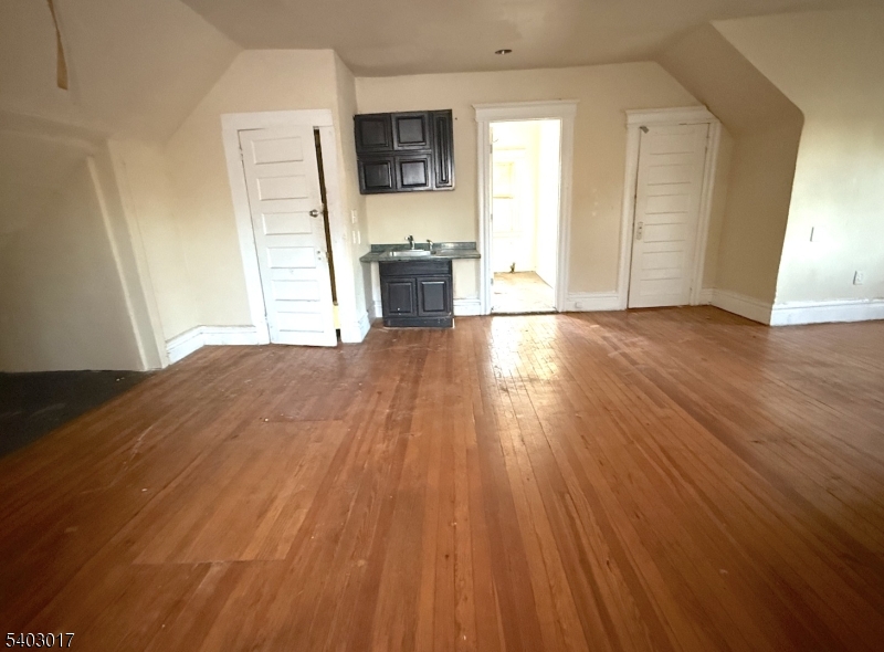 66 Scheerer Ave