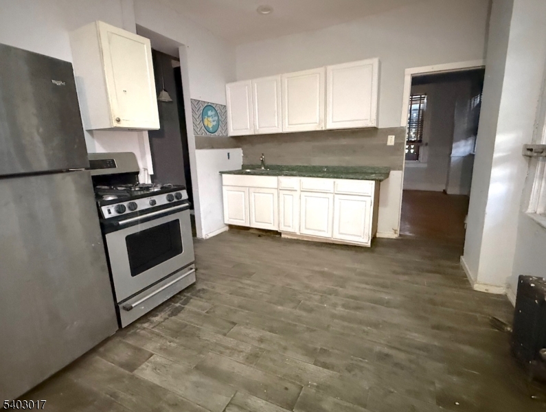 66 Scheerer Ave