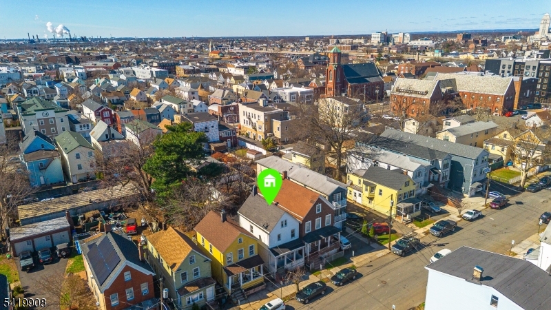 838 Rebecca Pl