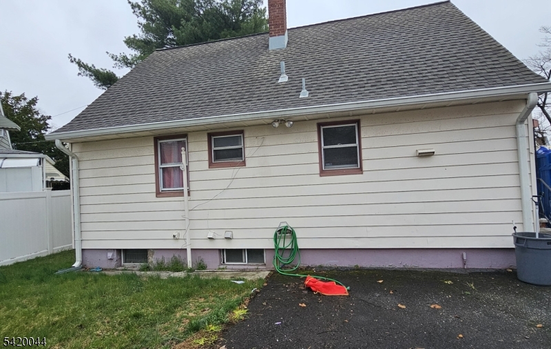 23 Colonial Ave Cv #1
