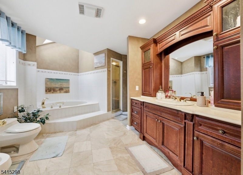 447 Rockaway Valley Rd