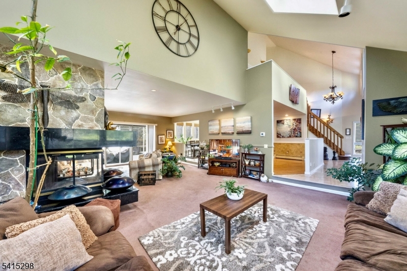 447 Rockaway Valley Rd