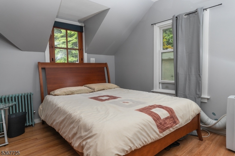 15 Blakely Ave
