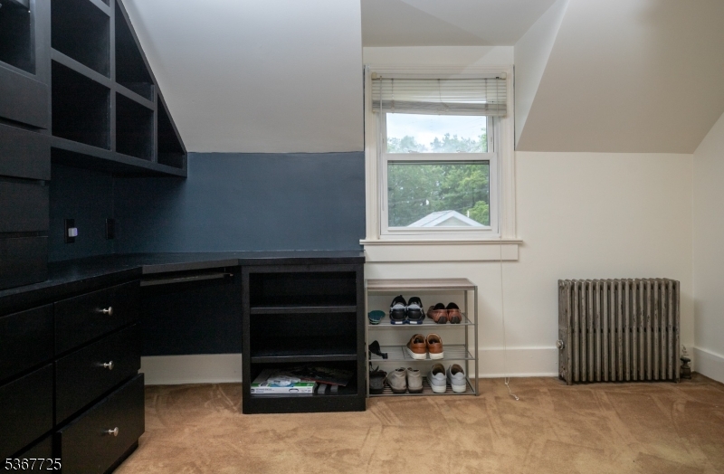15 Blakely Ave