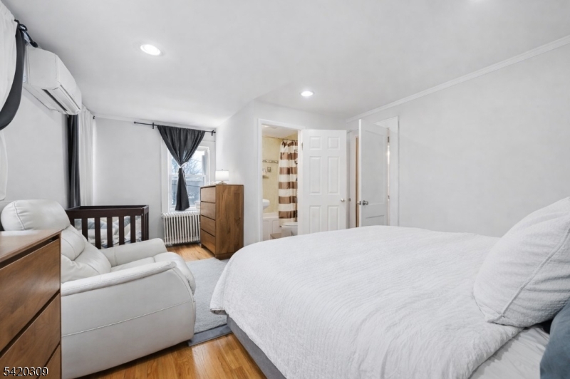 6 Franklin Ave