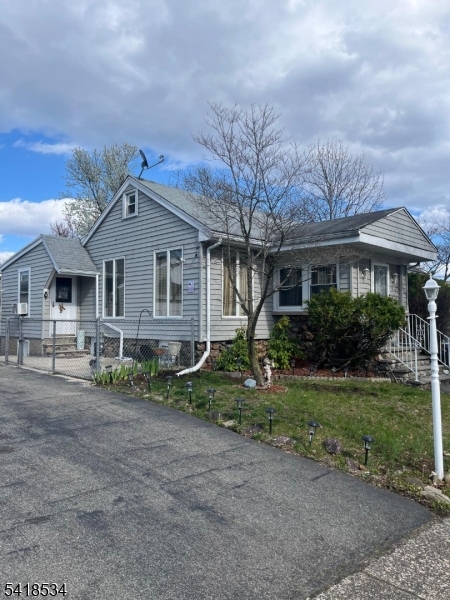 244 Arlington Ave