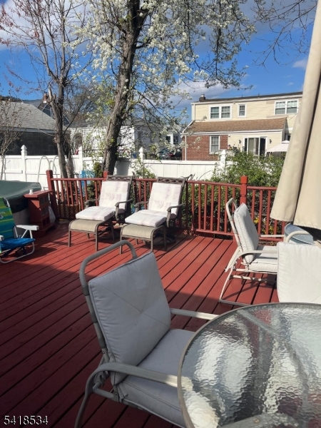 244 Arlington Ave