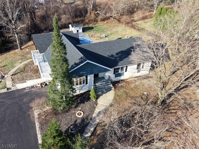 2 Rossi Dr