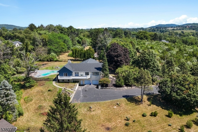 2 Rossi Dr