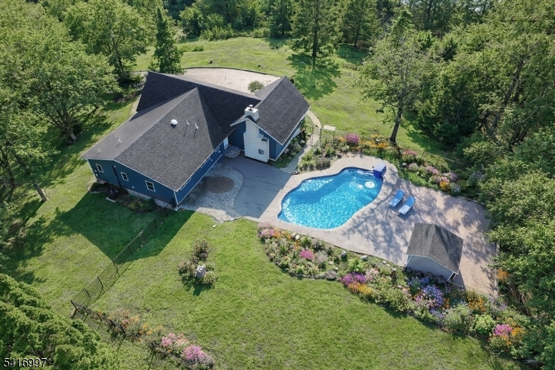 2 Rossi Dr