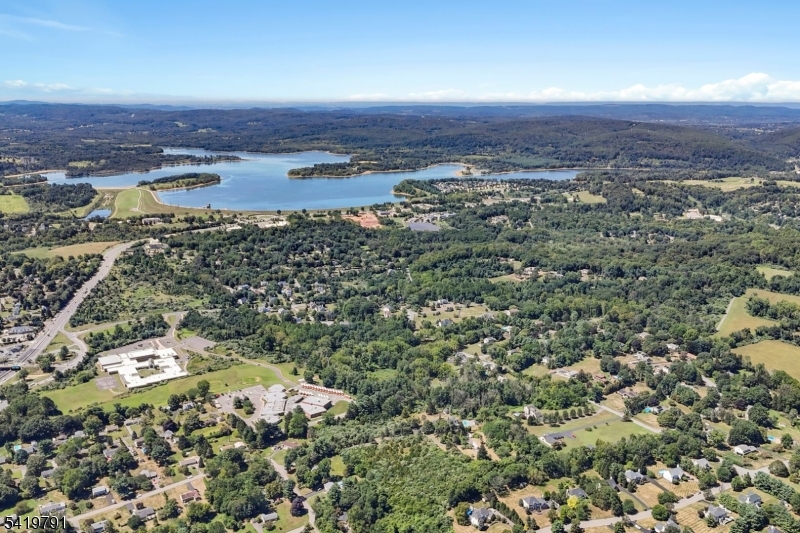 2 Rossi Dr