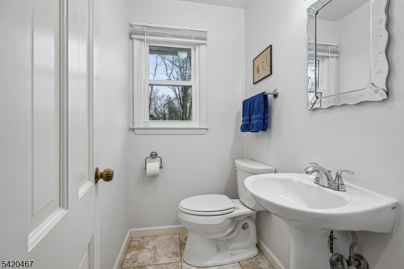 17 Arverne Rd