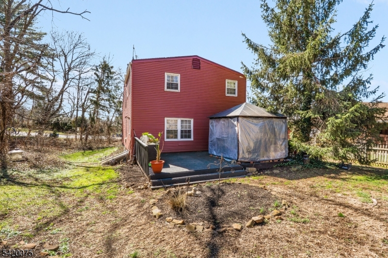 1101 Washington Valley Rd