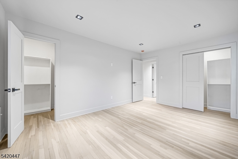 132 Upper High Crest Dr