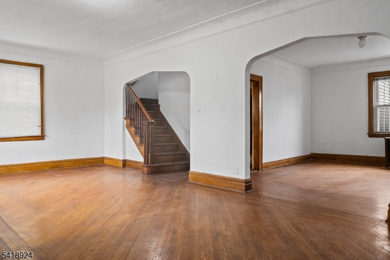 315 Meeker Ave