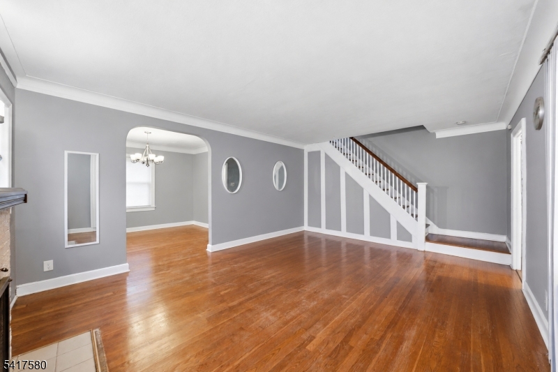 294 Park Ave