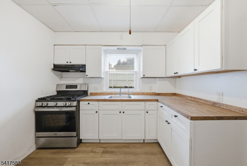 294 Park Ave