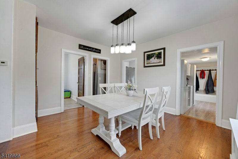 172 Yawpo Ave