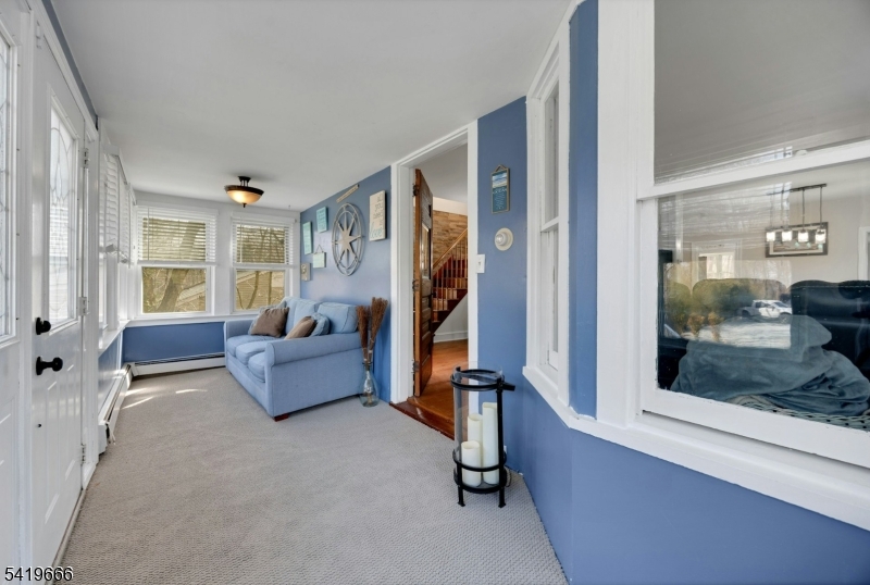 172 Yawpo Ave