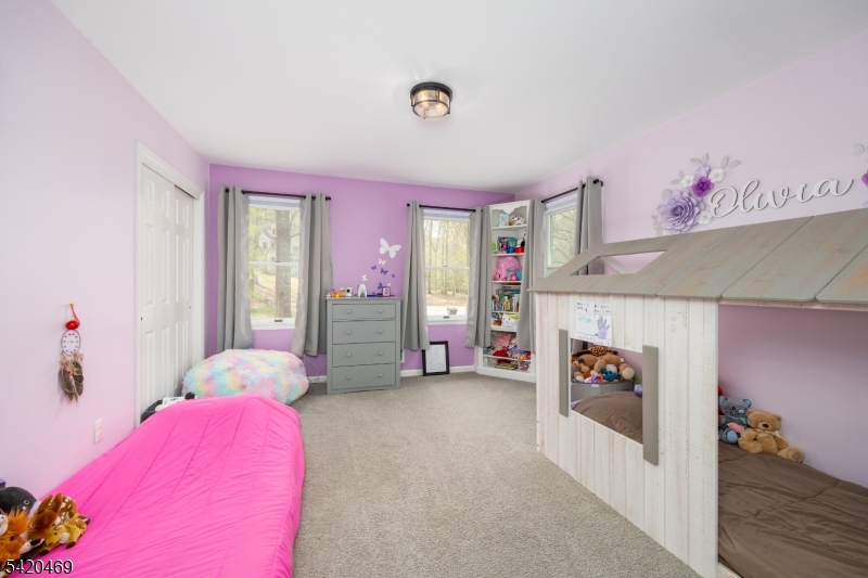 122 Forest Dr