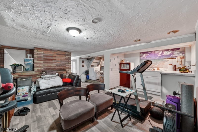 133 Brill St
