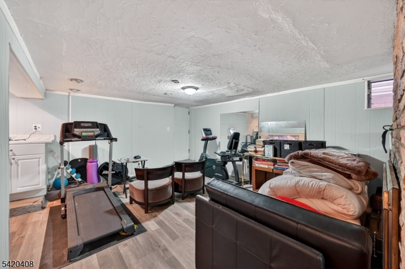 133 Brill St