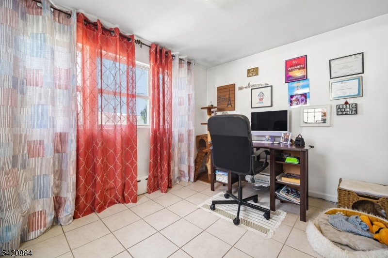 582 Belmont Ave