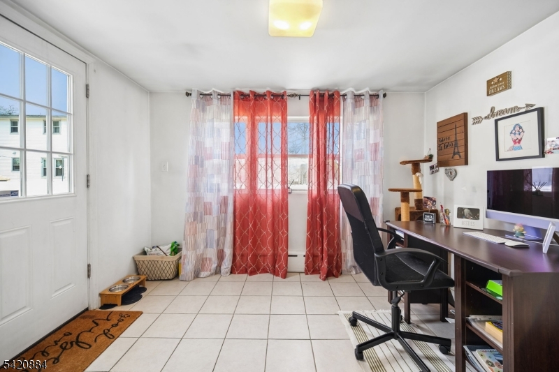 582 Belmont Ave
