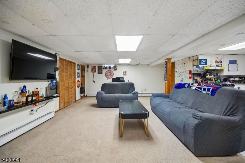 582 Belmont Ave