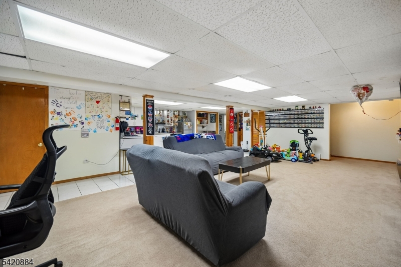 582 Belmont Ave