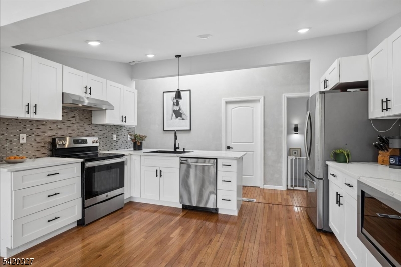 2 Audubon Dr