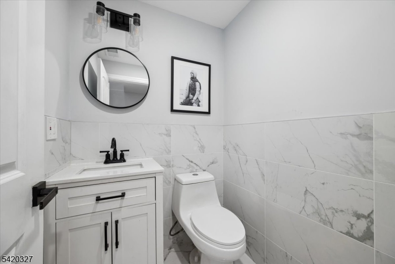2 Audubon Dr
