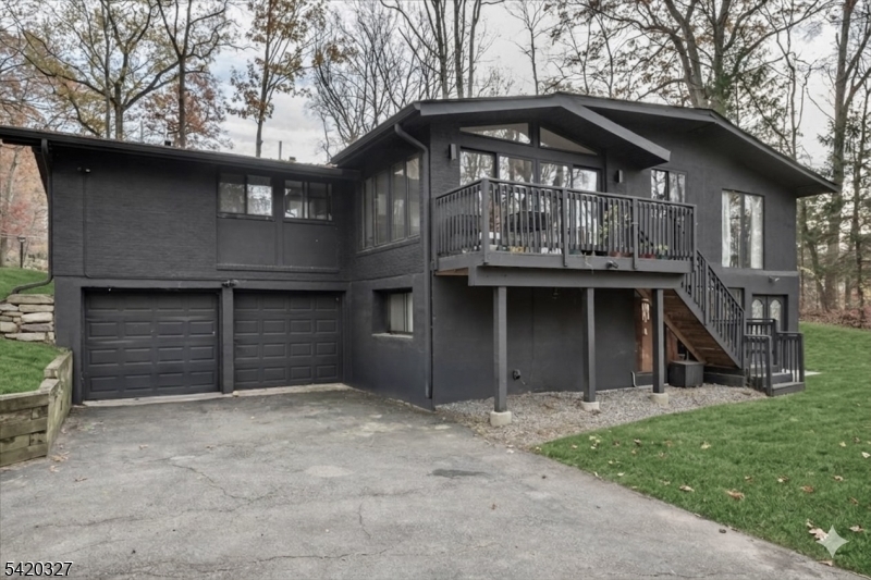 2 Audubon Dr