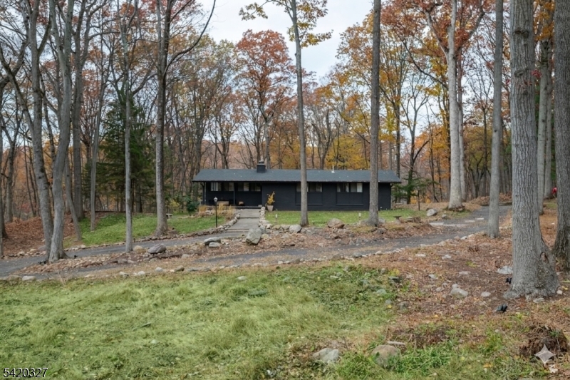 2 Audubon Dr