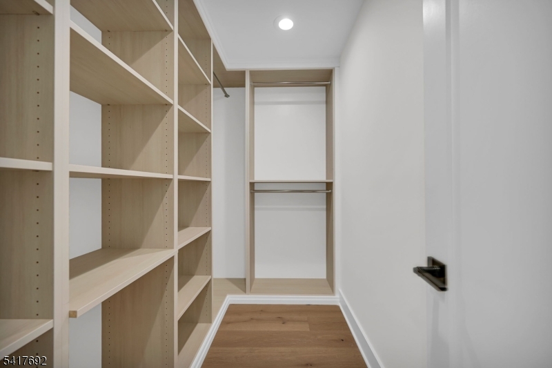 94 E Cedar St