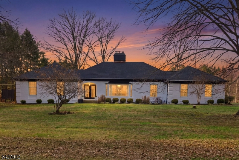 148 Lambertville Hopewell Rd