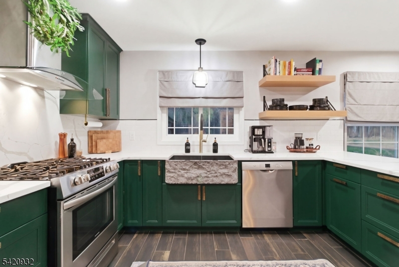 148 Lambertville Hopewell Rd