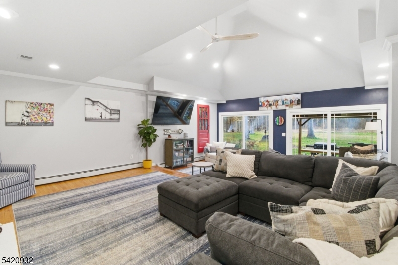 148 Lambertville Hopewell Rd