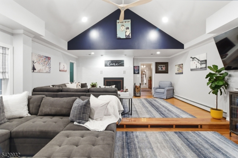 148 Lambertville Hopewell Rd