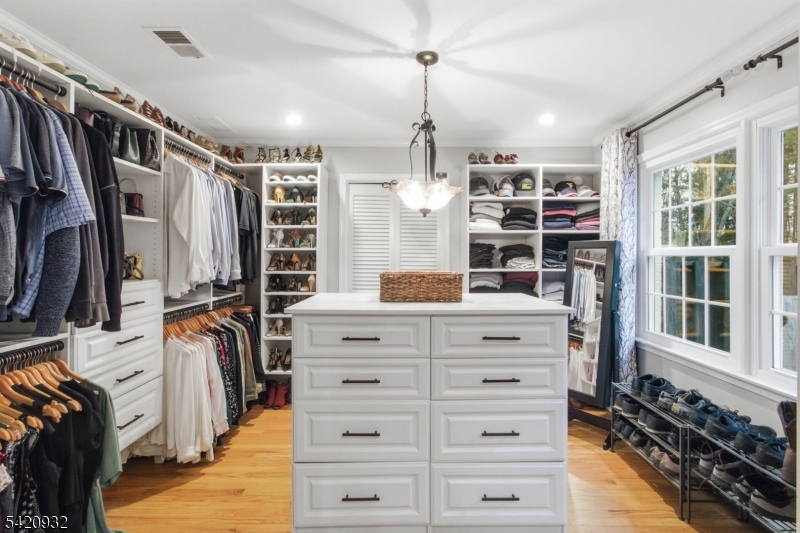 148 Lambertville Hopewell Rd