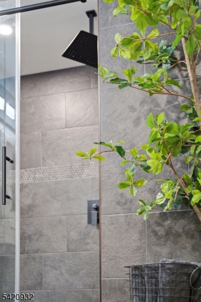 148 Lambertville Hopewell Rd