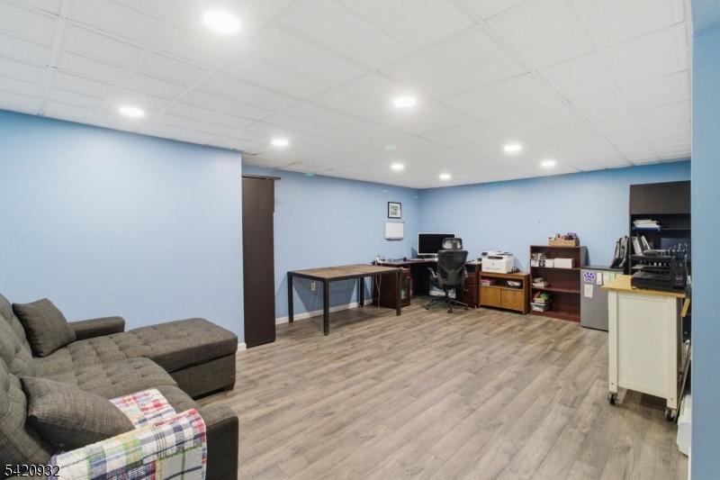 148 Lambertville Hopewell Rd