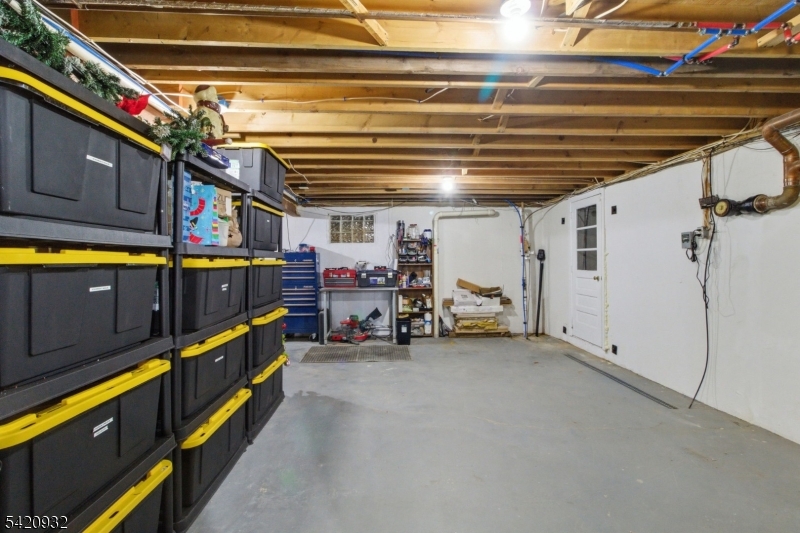 148 Lambertville Hopewell Rd