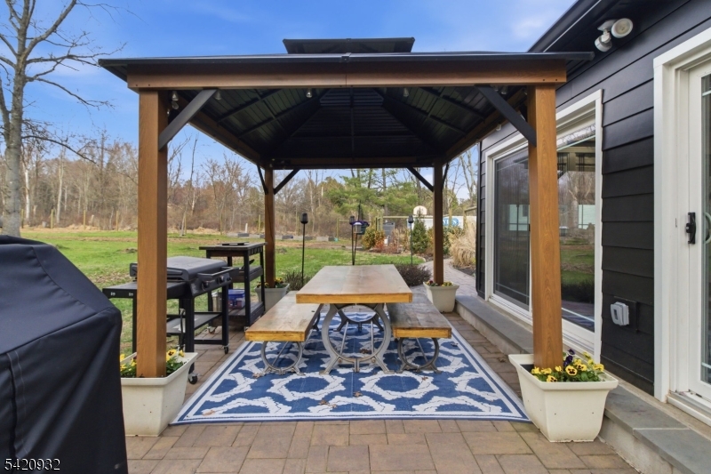 148 Lambertville Hopewell Rd