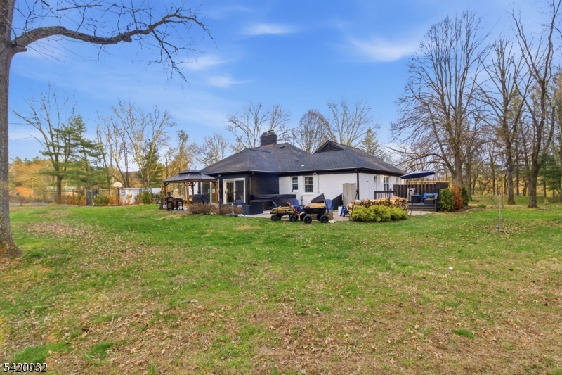 148 Lambertville Hopewell Rd