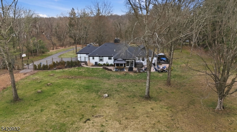 148 Lambertville Hopewell Rd